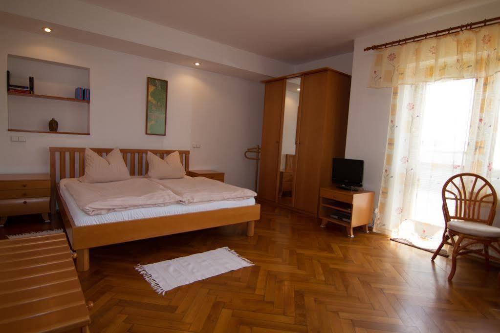 Pension Apartment Granit Prague Exterior photo